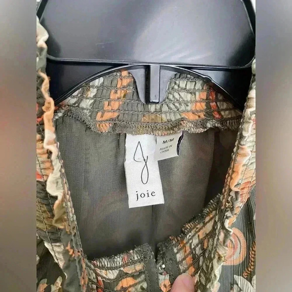 Joie Flutter Sleeve Blouse - Picture 3 of 4